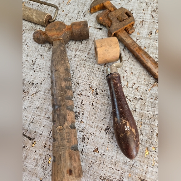 Lot Of 7 Antique Hand Tools - Picture 3 of 5